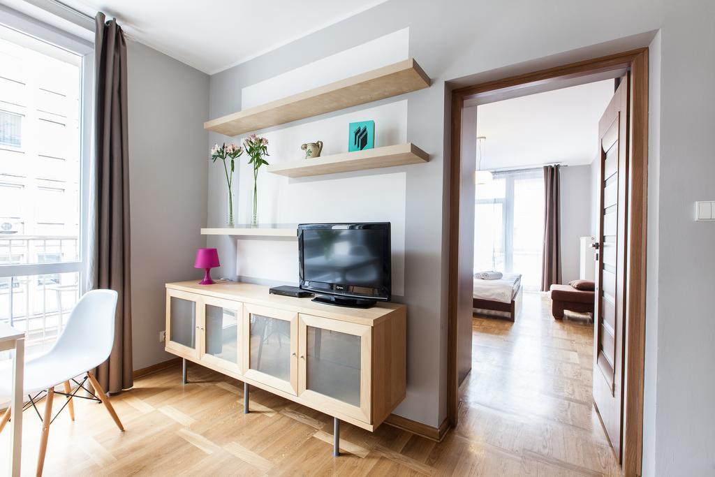 Apartament 4You Zurawia วอร์ซอ ภายนอก รูปภาพ