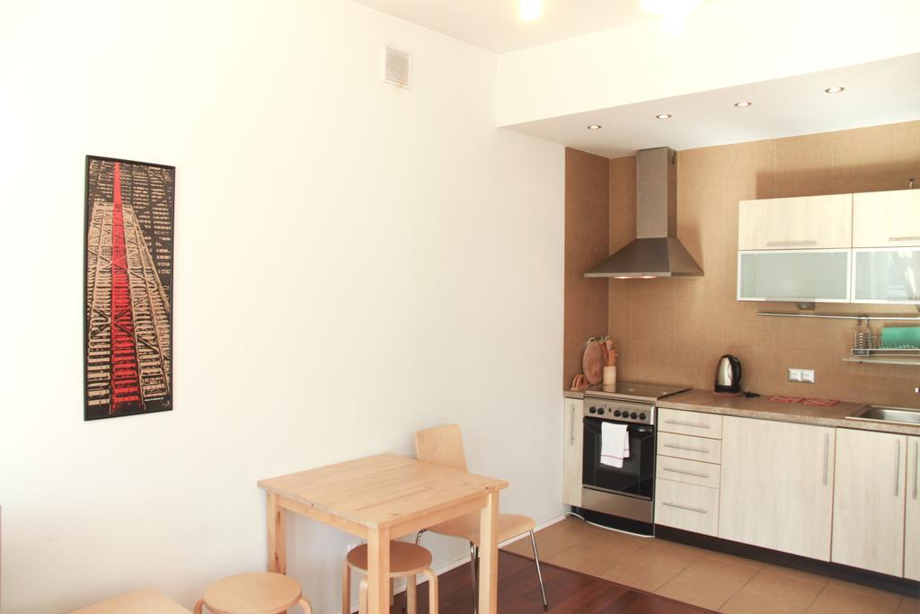 Apartament 4You Zurawia วอร์ซอ ภายนอก รูปภาพ