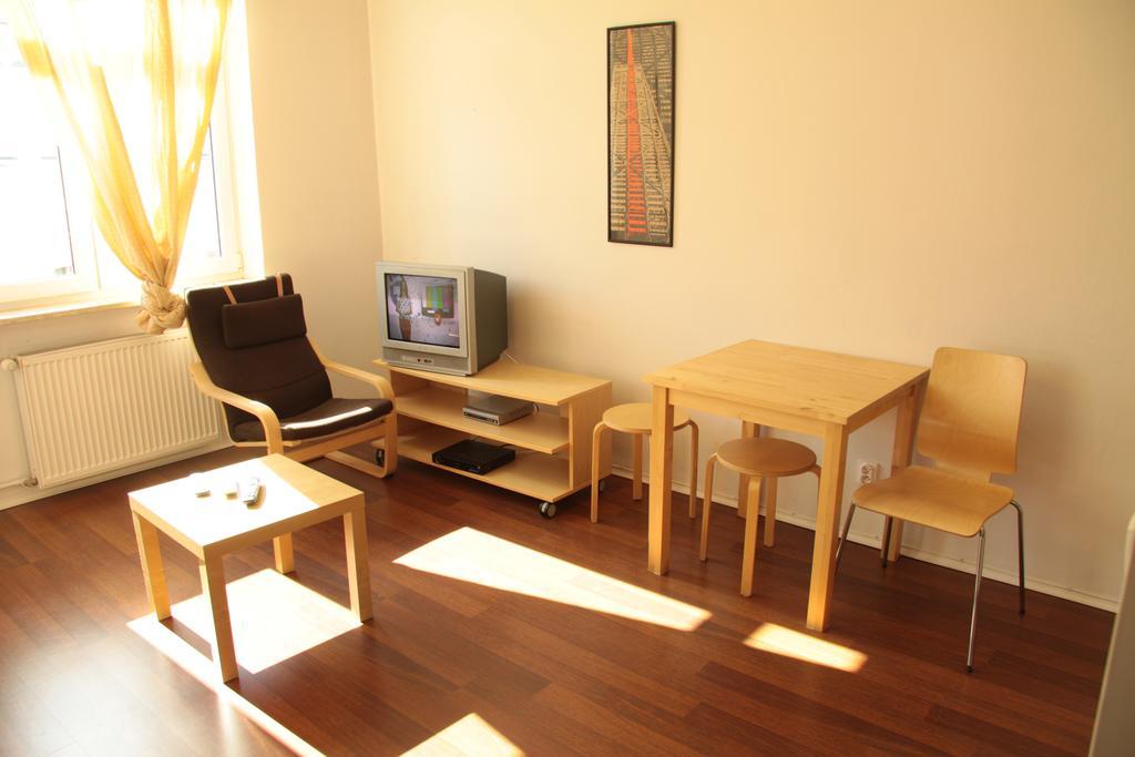 Apartament 4You Zurawia วอร์ซอ ภายนอก รูปภาพ